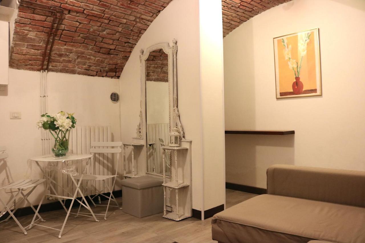 Appartamento Historical Center Montenapoleone Loft *